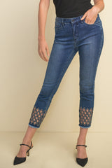 Joseph Ribkoff Cropped Detail Pant