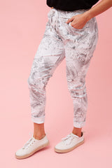 Caroline Morgan Leaf Print Jogger Pant