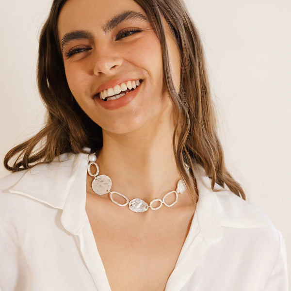 ZODA Oversized Link Necklace with Pearl