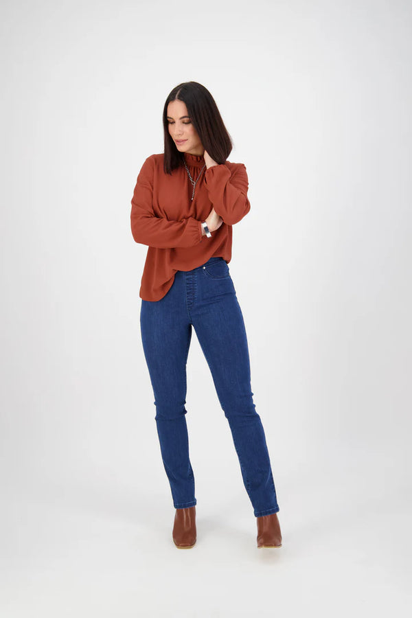 Vassalli Slim Leg Denim Pull On