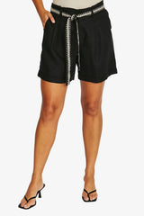 Jump Contrast Stitch Short