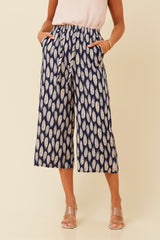 Caroline Morgan Leaf Print Culotte Pant