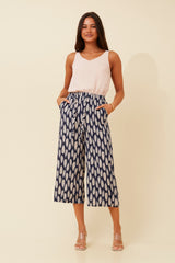 Caroline Morgan Leaf Print Culotte Pant