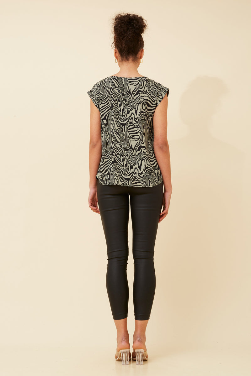 Caroline Morgan Marble Print Shell Top