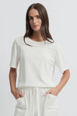 Yarra Trail Lily Tee