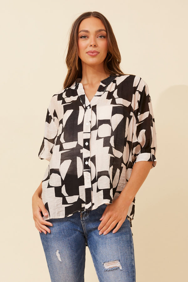 Caroline Morgan Abstract Print Shirt