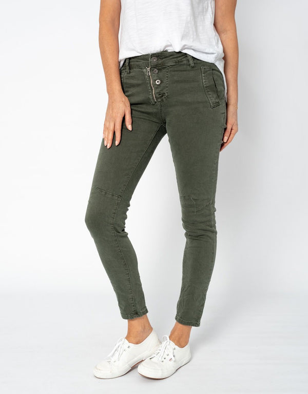 Italian Star Button Classic Jean